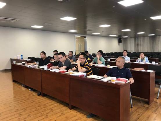 入党积极分子培训班1.jpg 入党积极分子培训班1.jpg